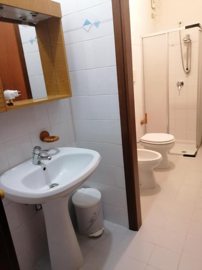 Villa Casa Vacanze 'La Piazza' à Zone Extérieur photo