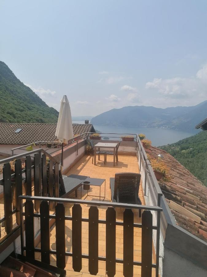 Villa Casa Vacanze 'La Piazza' à Zone Extérieur photo