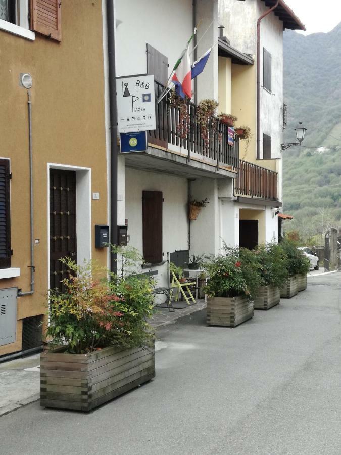 Villa Casa Vacanze 'La Piazza' à Zone Extérieur photo